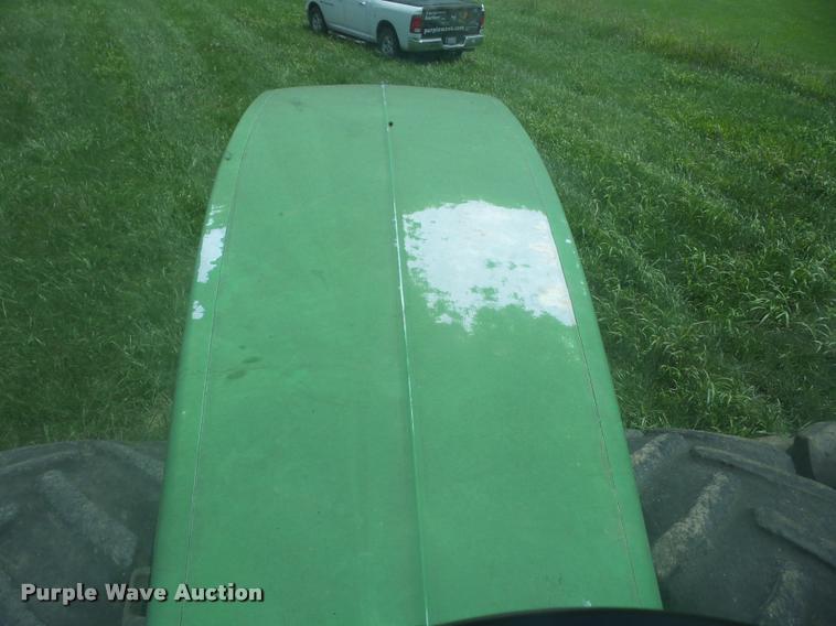 image for item BI9690 1997 John Deere 9400 4WD tractor