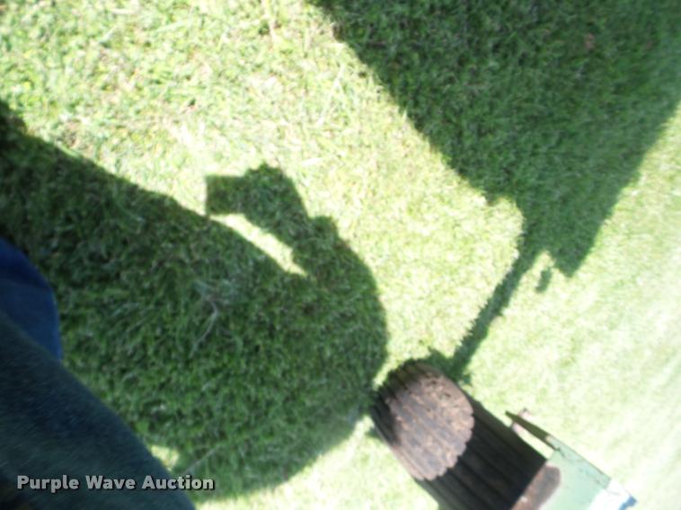 image for item BI9695 1980 John Deere 2280 self-propelled windrower