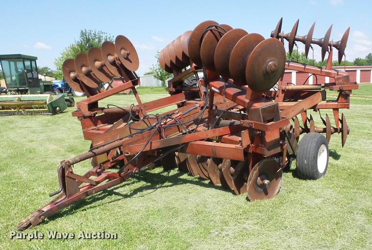 image for item BI9696 International tandem off-set disk