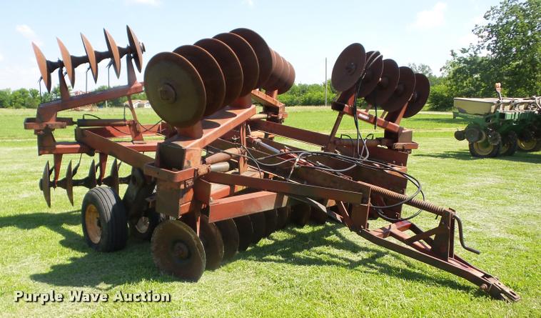 image for item BI9696 International tandem off-set disk