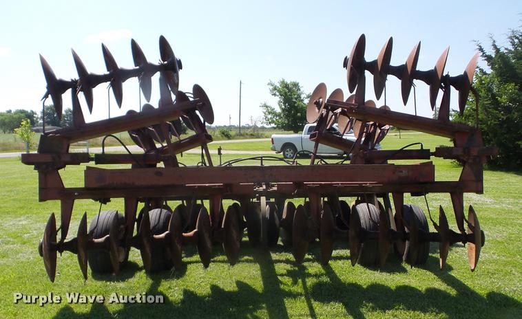 image for item BI9696 International tandem off-set disk