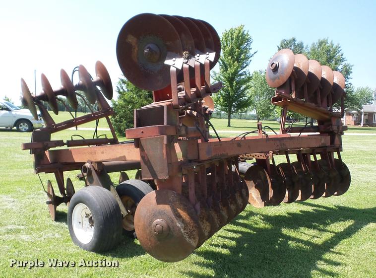 image for item BI9696 International tandem off-set disk