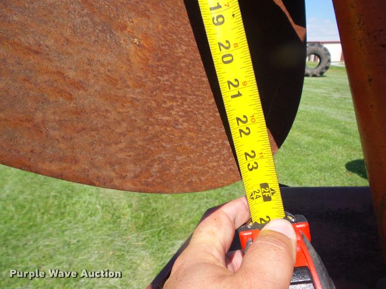 image for item BI9696 International tandem off-set disk