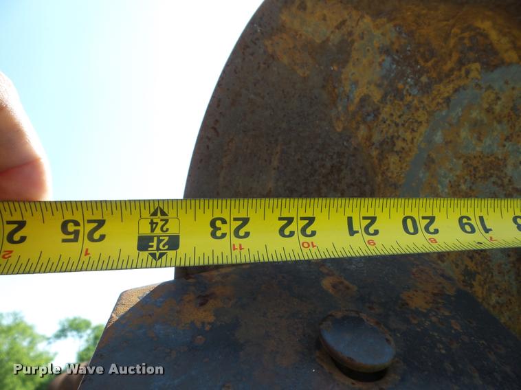 image for item BI9696 International tandem off-set disk