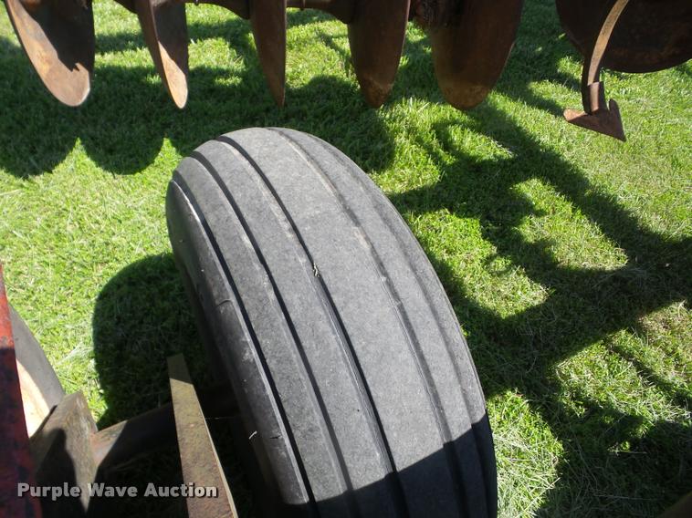 image for item BI9696 International tandem off-set disk