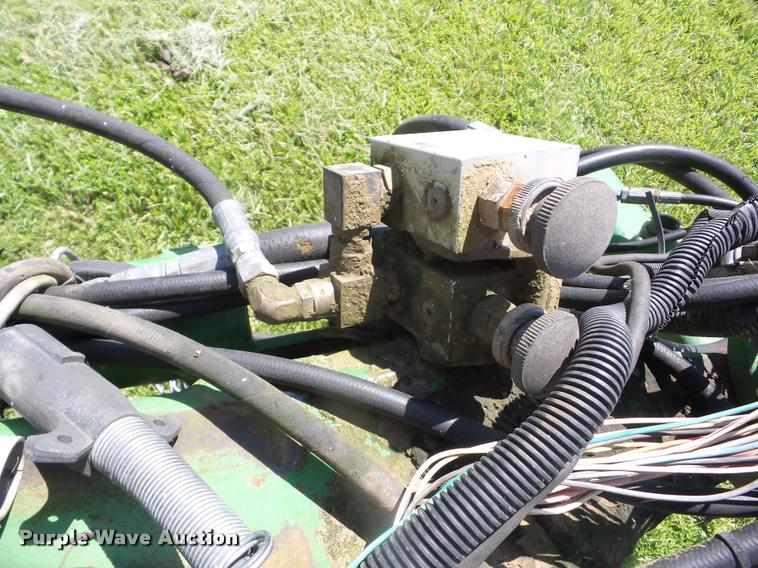 image for item BI9697 John Deere 1770 Conservation no-till planter