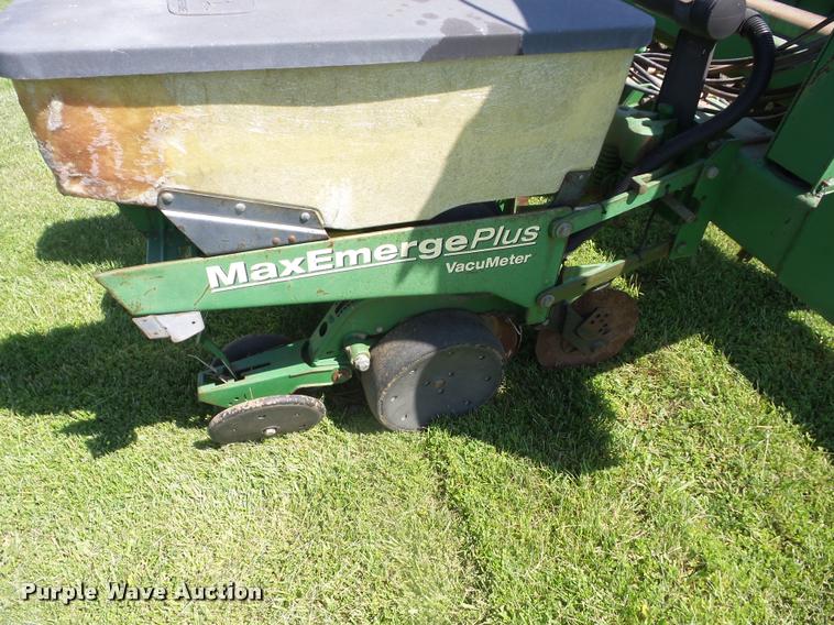 image for item BI9697 John Deere 1770 Conservation no-till planter