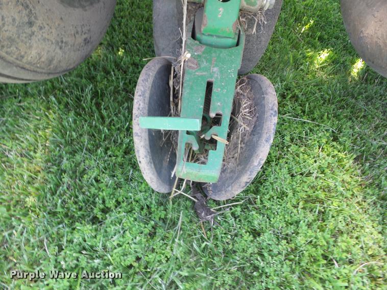 image for item BI9697 John Deere 1770 Conservation no-till planter