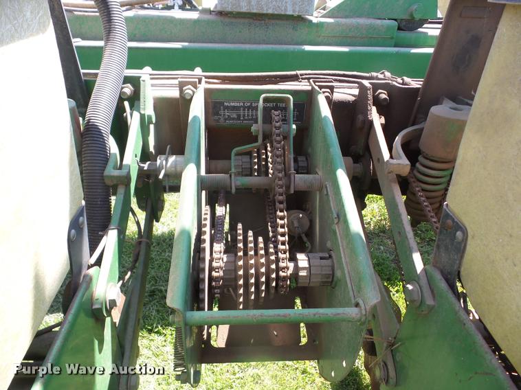 image for item BI9697 John Deere 1770 Conservation no-till planter