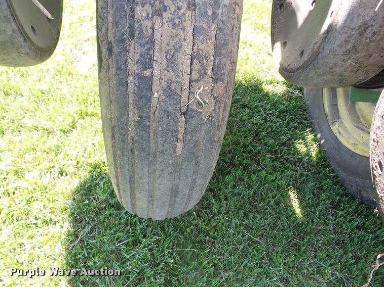 image for item BI9697 John Deere 1770 Conservation no-till planter