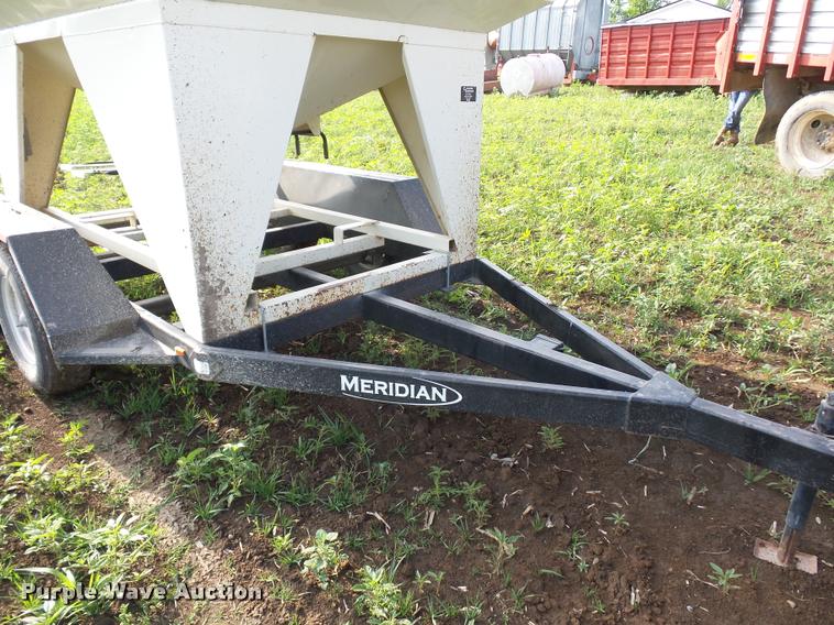 image for item BS9452 Friesen 220BST seed tender