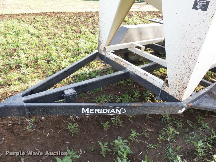 image for item BS9452 Friesen 220BST seed tender