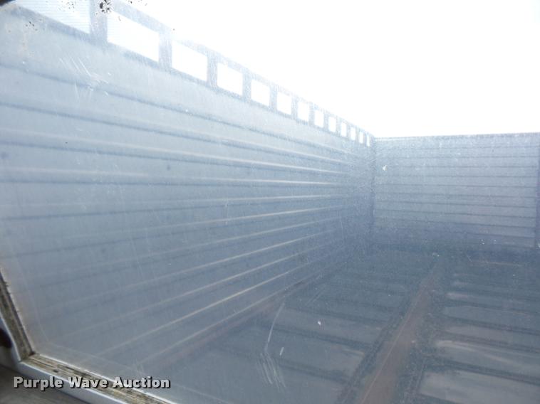 image for item BS9454 1980 International F1954 silage truck