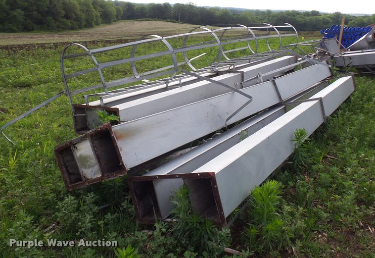 image for item BS9461 Clay grain leg