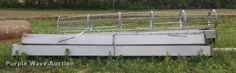 image for item BS9461 Clay grain leg