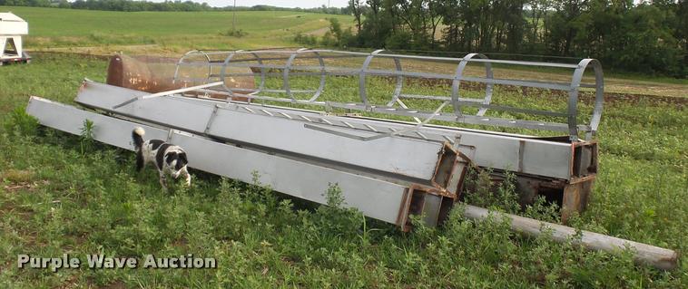 image for item BS9461 Clay grain leg