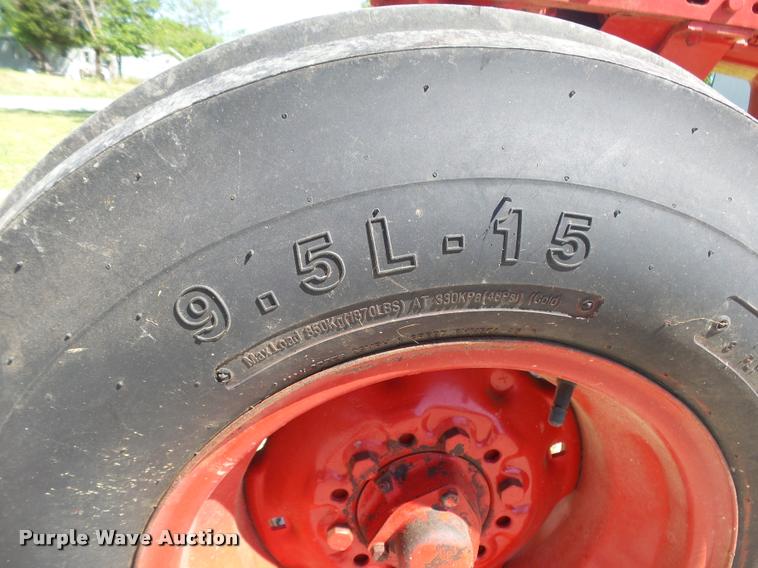 image for item DA2706 International Farmall 756 tractor