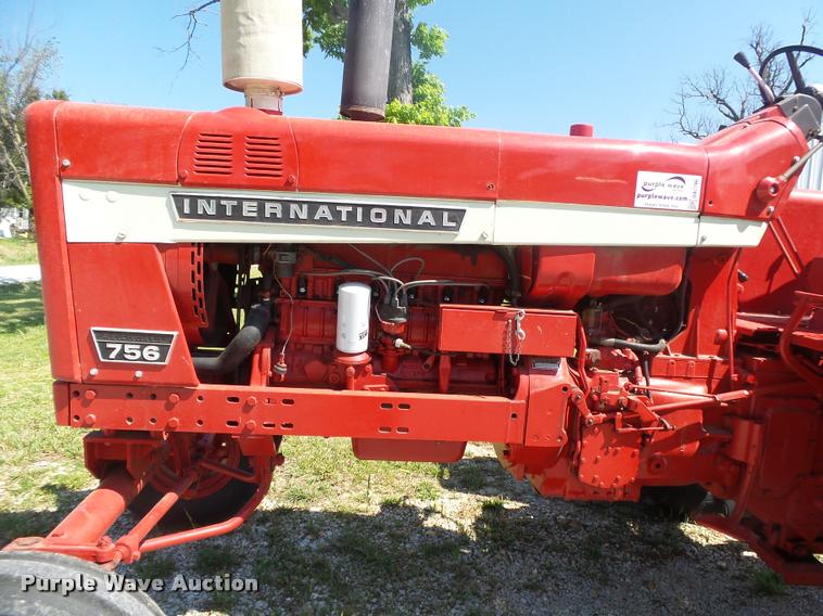 image for item DA2706 International Farmall 756 tractor