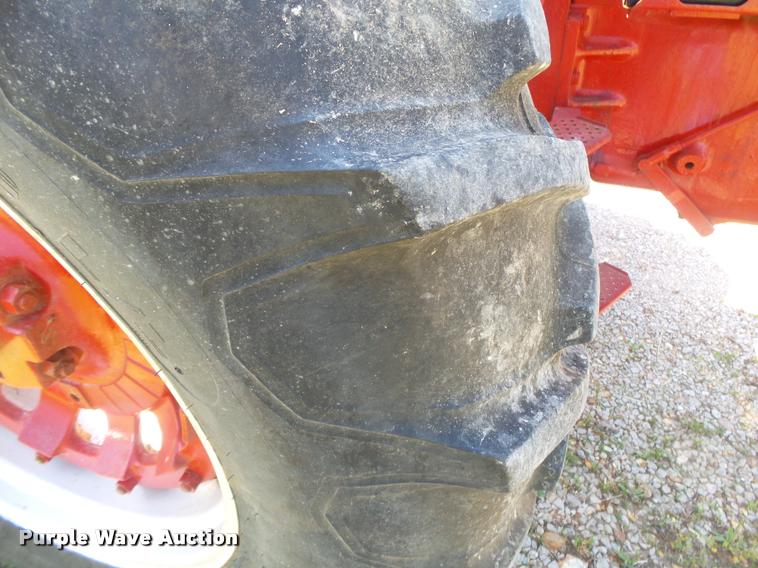 image for item DA2706 International Farmall 756 tractor