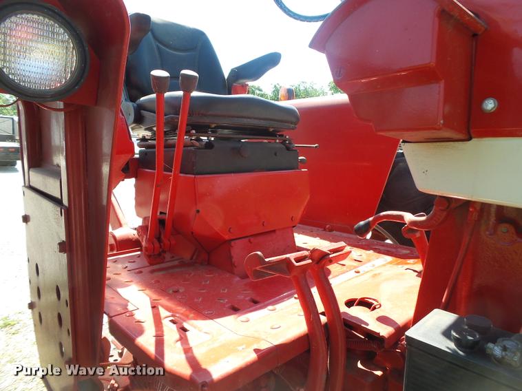 image for item DA2706 International Farmall 756 tractor