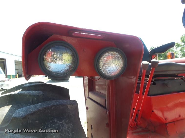 image for item DA2706 International Farmall 756 tractor