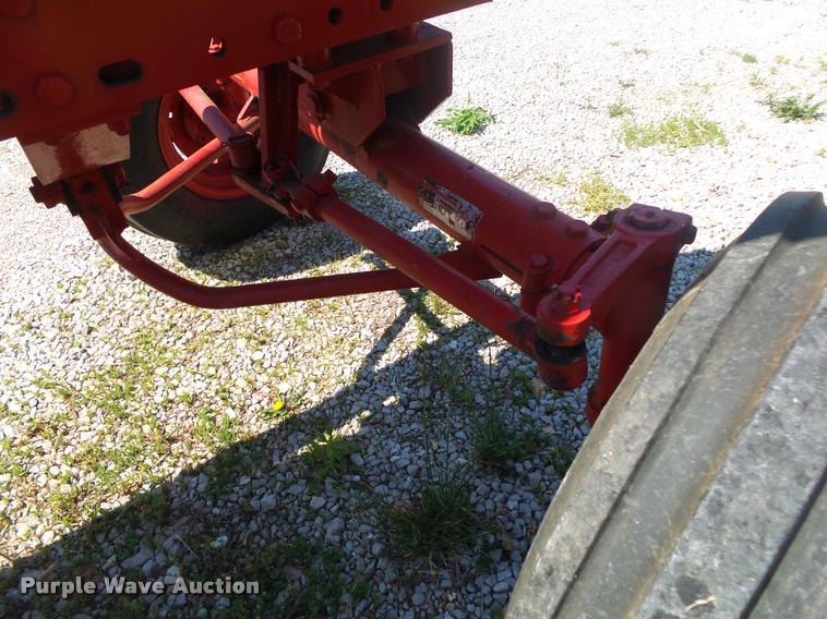 image for item DA2706 International Farmall 756 tractor