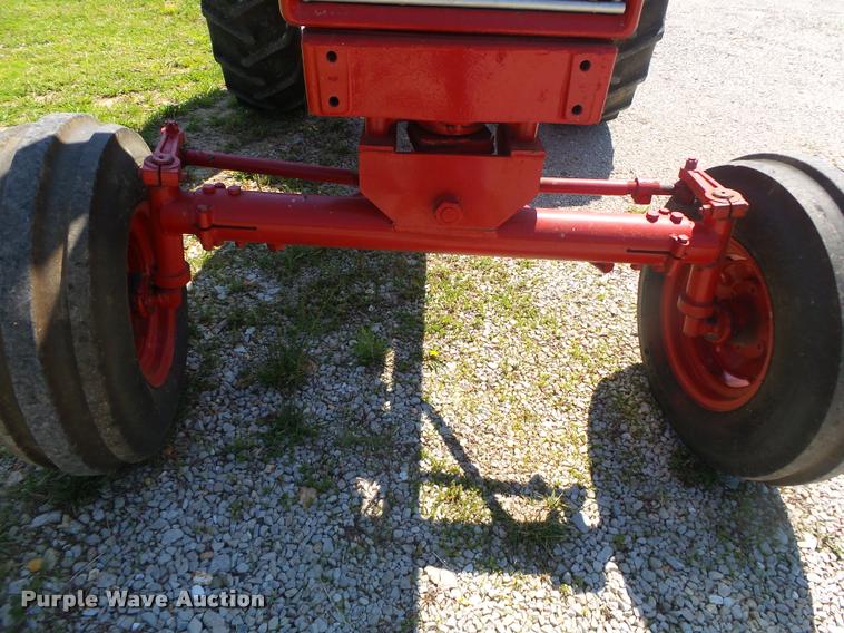 image for item DA2706 International Farmall 756 tractor