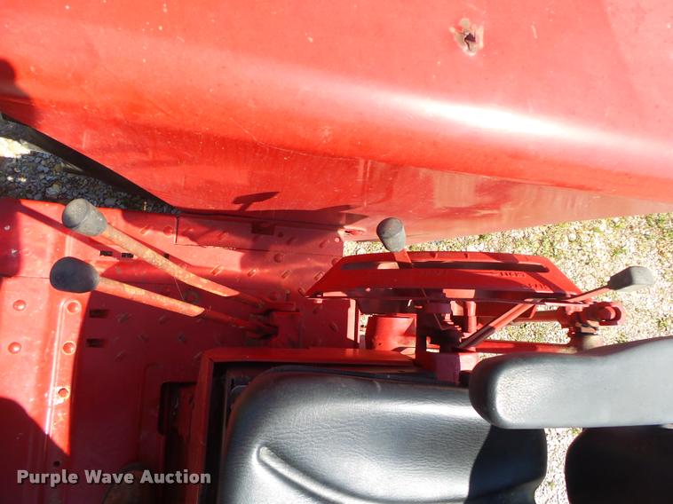 image for item DA2706 International Farmall 756 tractor