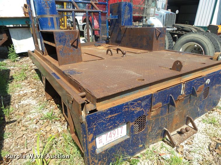 image for item DA2708 Utility bed