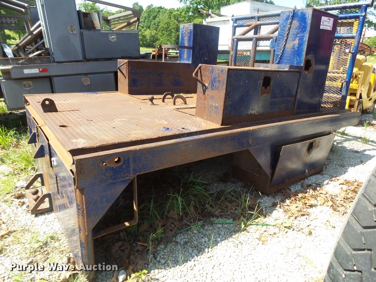 image for item DA2708 Utility bed