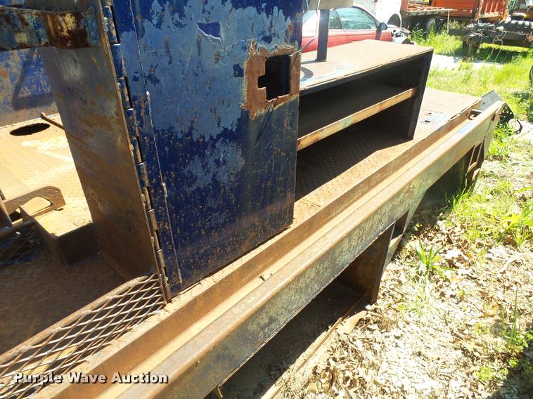 image for item DA2708 Utility bed