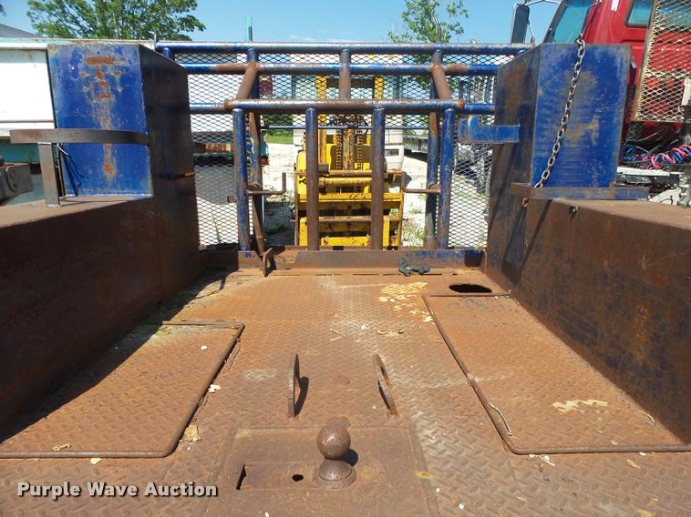 image for item DA2708 Utility bed