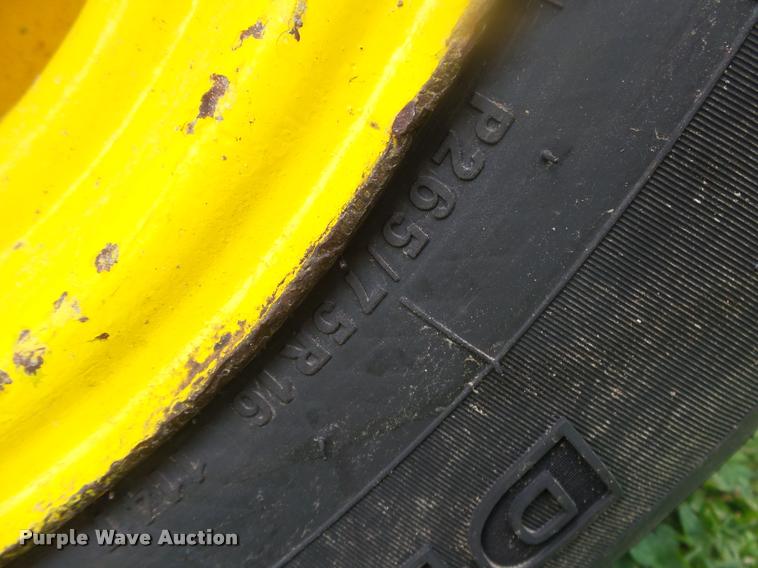 image for item DA2711 1994 John Deere 5300 MFWD tractor