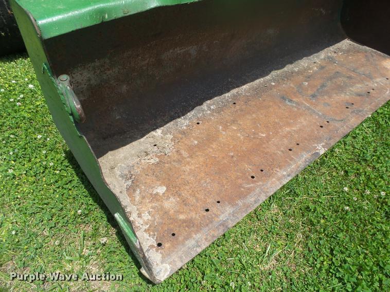 image for item DA2711 1994 John Deere 5300 MFWD tractor