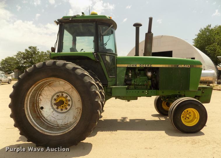 image for item DA3021 1981 John Deere 4840 tractor