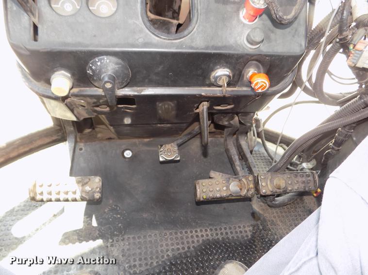 image for item DA3021 1981 John Deere 4840 tractor