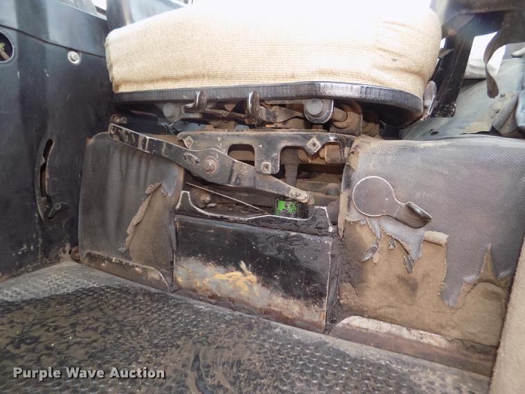 image for item DA3021 1981 John Deere 4840 tractor