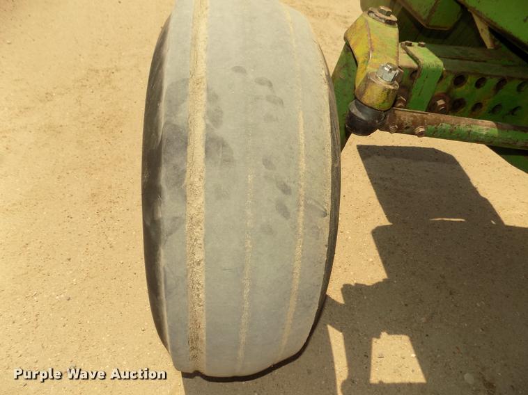 image for item DA3021 1981 John Deere 4840 tractor