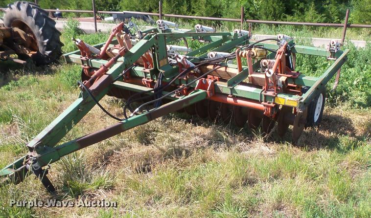 image for item DA6397 Glenco Soil Saver chisel