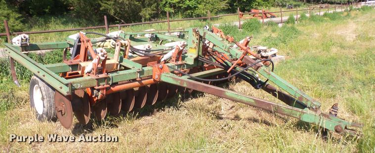 image for item DA6397 Glenco Soil Saver chisel