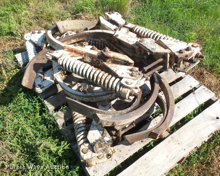 image for item DA6397 Glenco Soil Saver chisel