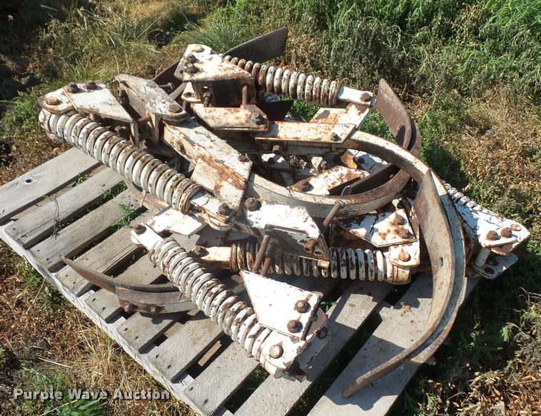 image for item DA6397 Glenco Soil Saver chisel