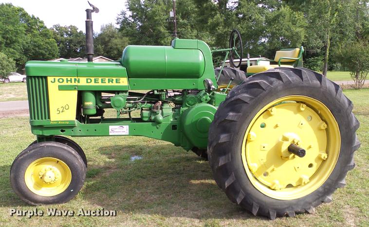 image for item DA6751 John Deere 520 tractor