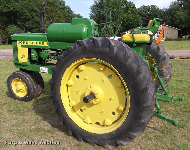 image for item DA6751 John Deere 520 tractor