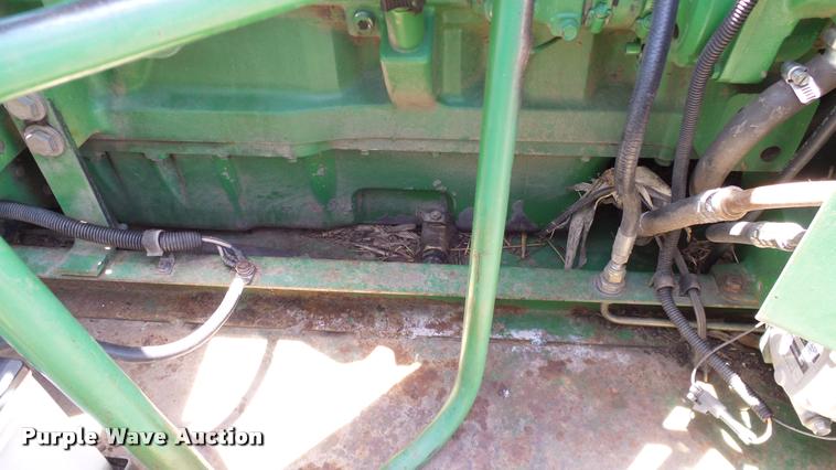 image for item DA6767 1995 John Deere 9600 combine