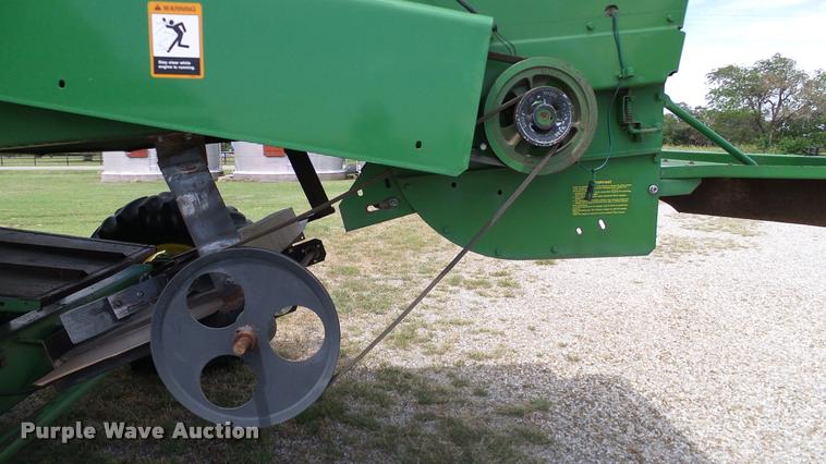 image for item DA6767 1995 John Deere 9600 combine