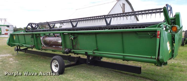 image for item DA6768 1992 John Deere 930 flex head