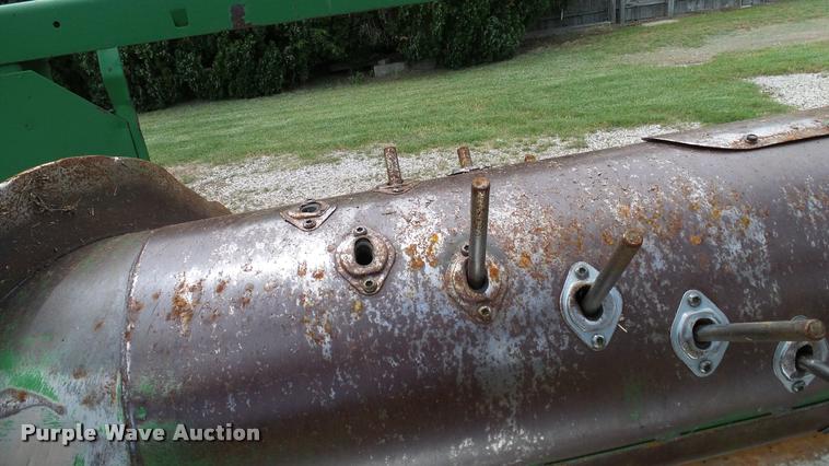 image for item DA6768 1992 John Deere 930 flex head