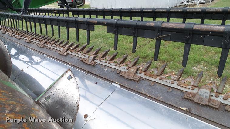 image for item DA6768 1992 John Deere 930 flex head