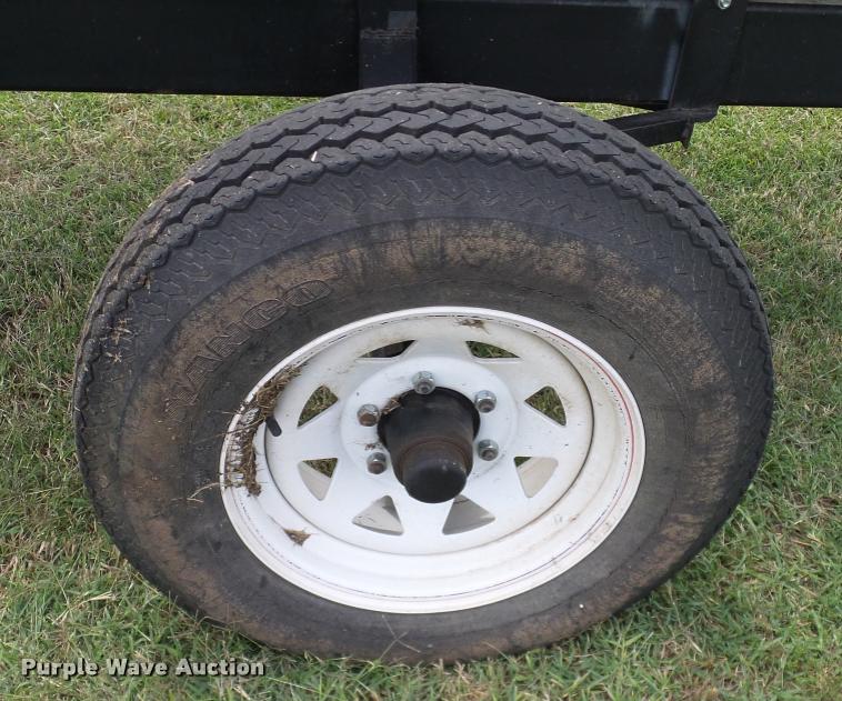 image for item DA6768 1992 John Deere 930 flex head